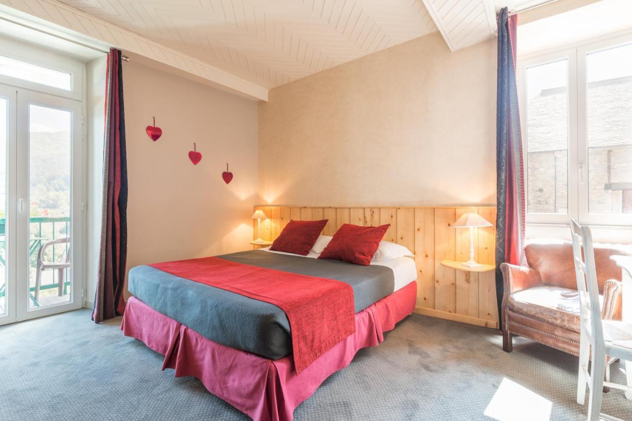 Auberge Le Cabaliros Arcizans-Avant Esterno foto