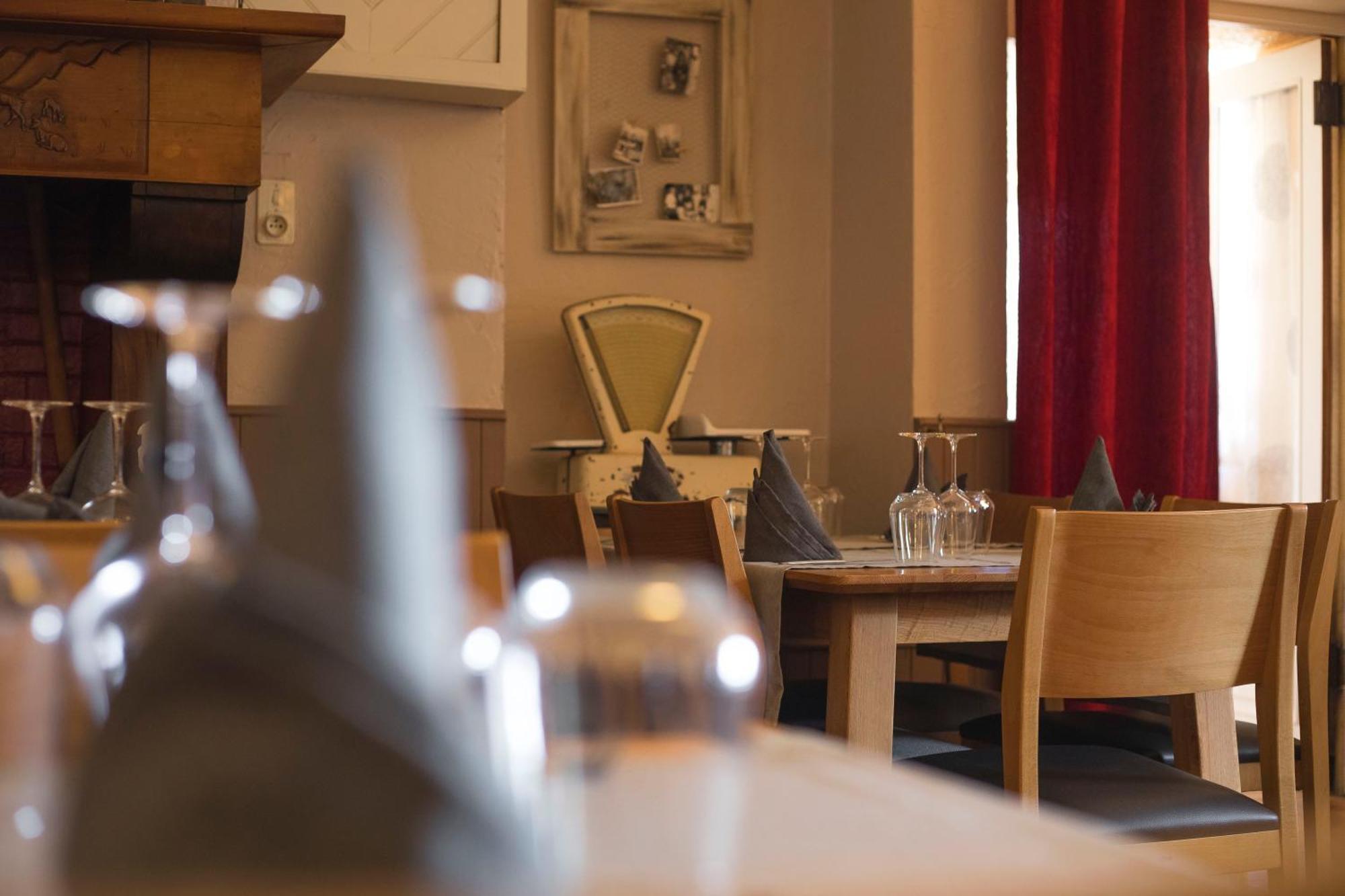 Auberge Le Cabaliros Arcizans-Avant Esterno foto