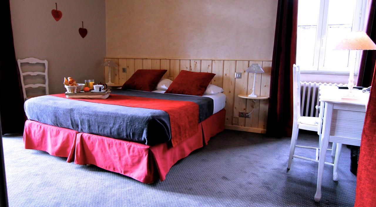 Auberge Le Cabaliros Arcizans-Avant Esterno foto